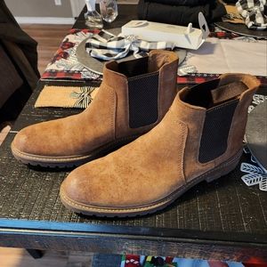 Johnston & Murphy Barrett Chelsea Boot
